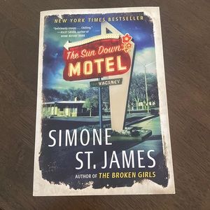 Psychological Thriller The Sundown Motel by Simone St. James EUCnon smoking home